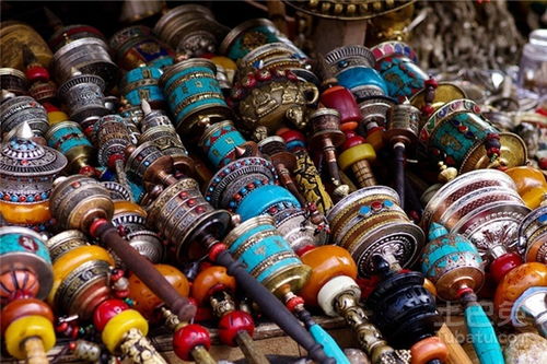 西藏工藝品分類及價(jià)格介紹