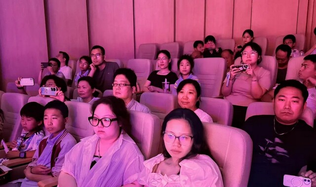 共賞手風琴盛宴，灞橋職工共享藝術(shù)盛會